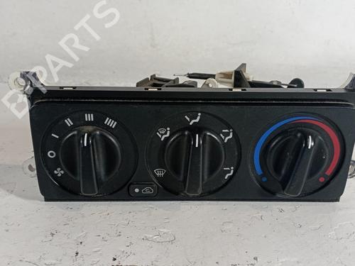 AC Styreenhet / Manøvreringsenhet MITSUBISHI GALLOPER (JK-01) 2.5 TD (88 hp) 25326127