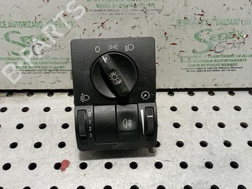 Commande de phare OPEL CORSA C (X01) [2000-2009]  25310389