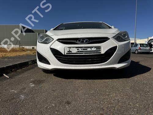 Used Front bumper HYUNDAI i40 I (VF) 1.7 CRDi (116 hp) 29877639
