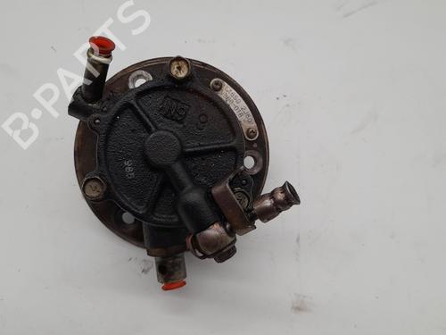 Used Vacuum pump NISSAN PRIMERA (P11) 2.0 TD (90 hp) 25316109