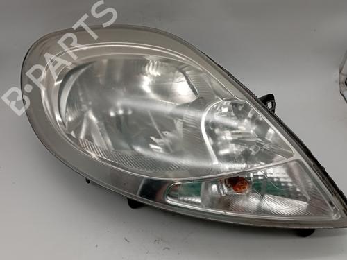 Used Right headlight RENAULT TRAFIC II Bus (JL) [2001-2025]  29186645