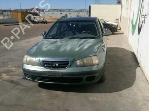 Brugte HYUNDAI ELANTRA III Saloon (XD) 2.0 CRDi 4755893