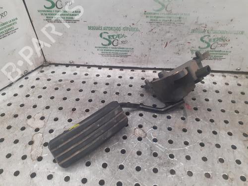 Pedal RENAULT MEGANE II Estate (KM0/1_) 1.5 dCi (KM1F) (86 hp) 25312198