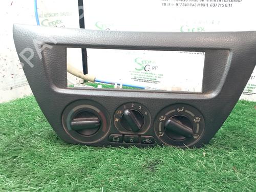 Commande Chauffage MITSUBISHI LANCER V (CB_A, CD_A, CE_A) 2.0 Diesel (CB8A) (68 hp) 25327203