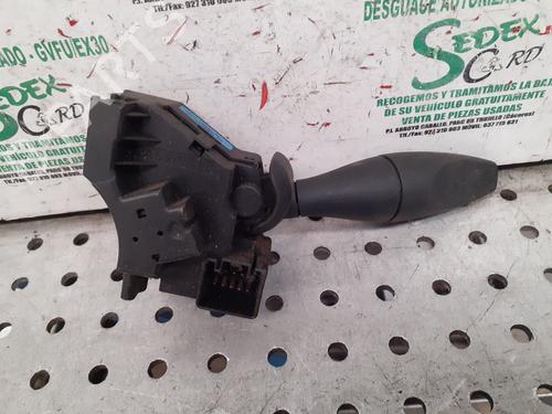 Used Steering column stalk FORD MONDEO III Saloon (B4Y) [2000-2007]  25307928