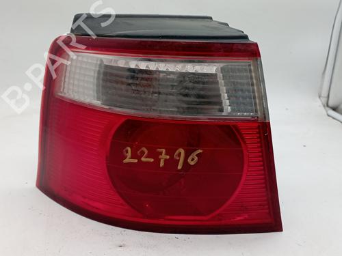 Venstre Baklys KIA CARENS II MPV (FJ) [2002-2013]  28704083