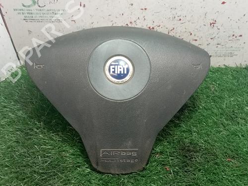Used Driver airbag FIAT STILO (192_) [2001-2010]  25314883