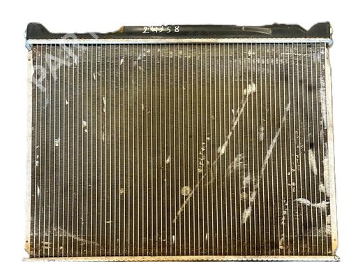 Used Water radiator Water radiator 37015832 37015832