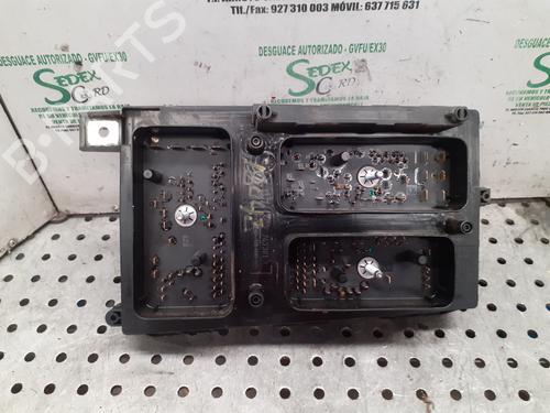 Fuse box OPEL ASTRA H (A04)  | BP25321052E1 