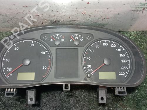 Used Instrument cluster VW POLO (9N_, 9A_) 1.4 TDI (75 hp) 25323873