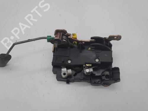 Used Front right lock RENAULT MASTER II Bus (JD) [1997-2010]  25319209
