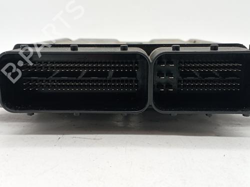 Used Engine control unit (ECU) VOLVO XC90 I (275) 2.5 T AWD (209 hp) 28826495