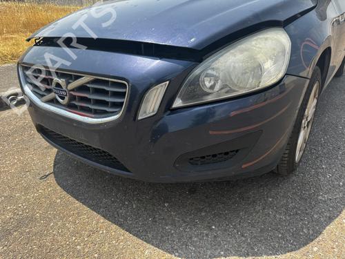 Front bumper VOLVO V60 I (155) D3 / D4 | BP29052244C7 