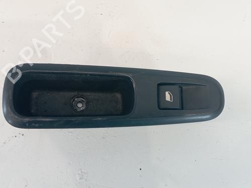 Used Right rear window switch PEUGEOT 5008 (0U_, 0E_) 1.6 HDi (114 hp) 25311453