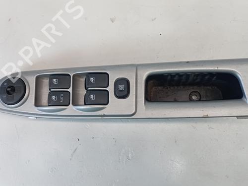 Used Left front window switch HYUNDAI GETZ (TB) 1.6 (106 hp) 25312638