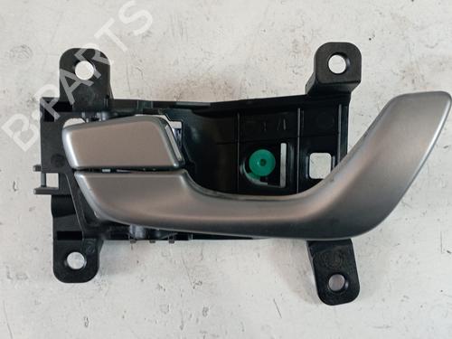 Used Front left interior door handle HYUNDAI KONA (OS, OSE, OSI) [2017-2023]  25310549