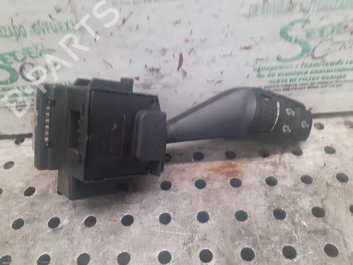 Used Steering column stalk FORD KUGA I [2008-2012]  25321120
