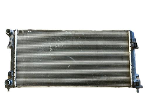 Used Water radiator Water radiator 37027073 37027073