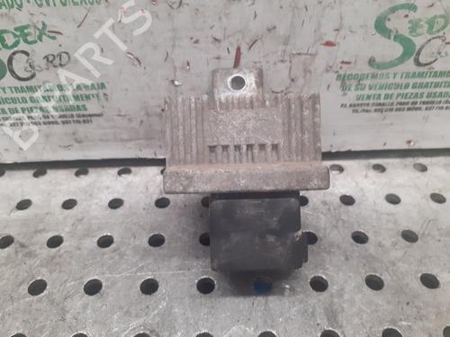 Used Electronic module RENAULT CLIO III (BR0/1, CR0/1) [2005-2014]  25309177