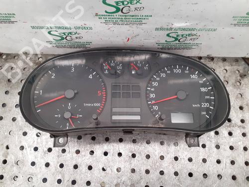 Used Instrument cluster AUDI A3 (8L1) [1996-2006]  25322193