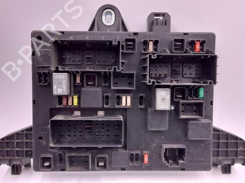 Used Fuse box Fuse box OPEL ASTRA J (P10) [2009-2016] 34040764 34040764