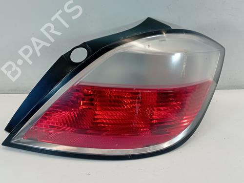 Used Right taillight OPEL ASTRA H (A04) [2004-2014]  25317358
