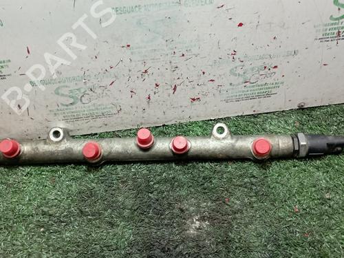 Used Injection rail LAND ROVER FREELANDER I (L314) [1998-2006]  25323854