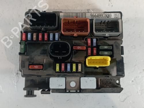 Used Fuse box CITROËN C3 Picasso (SH_) [2008-2025]  25328620