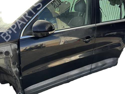 Used Left front door Left front door 39620613 39620613
