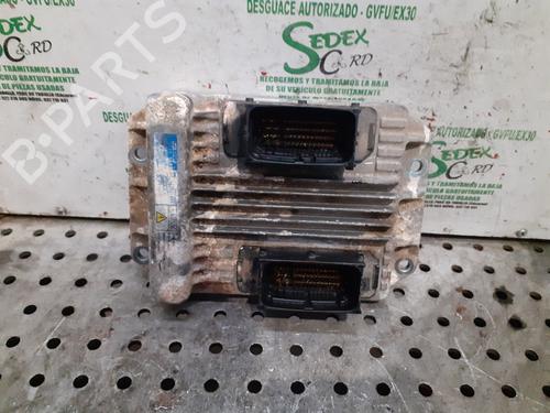 Used Engine control unit (ECU) OPEL MERIVA A MPV (X03) [2003-2010]  25324099