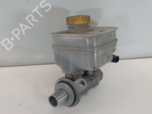 Used Brake master cylinder IVECO DAILY VI Platform/Chassis [2014-2025]  25323398