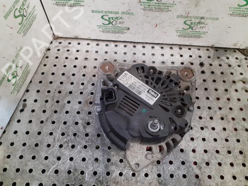 Used Alternator RENAULT MEGANE II Saloon (LM0/1_) [2003-2025]  25316224