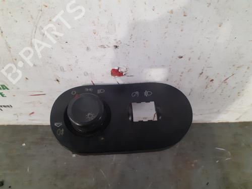 Used Headlight switch SEAT IBIZA III (6L1) [2002-2009]  25307904
