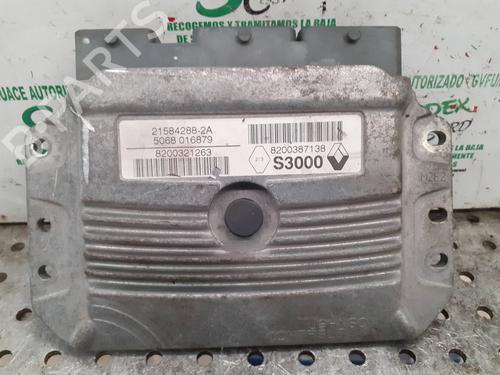 Engine control unit (ECU) RENAULT MEGANE II (BM0/1_, CM0/1_)  | BP25321558M57 