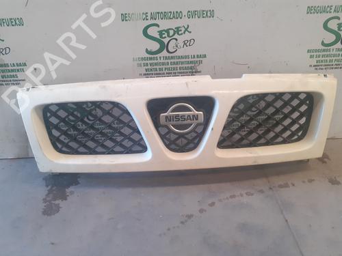 Used Grille NISSAN TERRANO II (R20) [1992-2007]  25326965