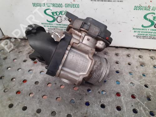 Used Throttle body FORD FOCUS III Turnier 1.6 TDCi (95 hp) 25318509