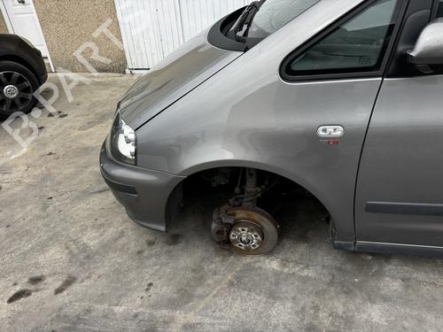 Used Left front fenders SEAT ALHAMBRA (7V8, 7V9) [1996-2010]  25980008