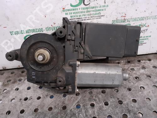Rudehejsemotor forskærm højre VW PASSAT B5.5 (3B3) [2000-2005]  25313691