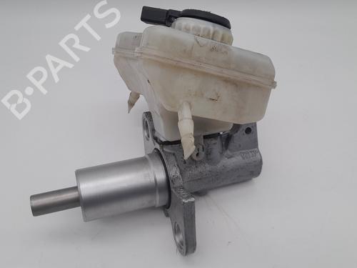 Used Brake master cylinder AUDI A4 B8 (8K2) [2007-2017]  25321977