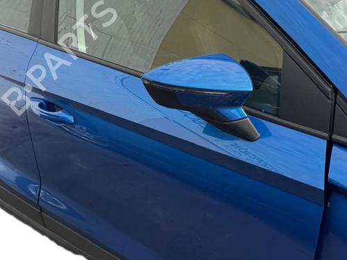 right-front-door-seat-arona-kj7-kjp-2017-32177374 main image