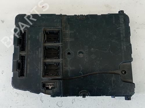 Used Electronic module RENAULT MEGANE II (BM0/1_, CM0/1_) [2001-2012]  25313056