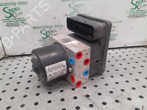 Used ABS pump FORD FIESTA VI (CB1, CCN) [2008-2017]  25327863