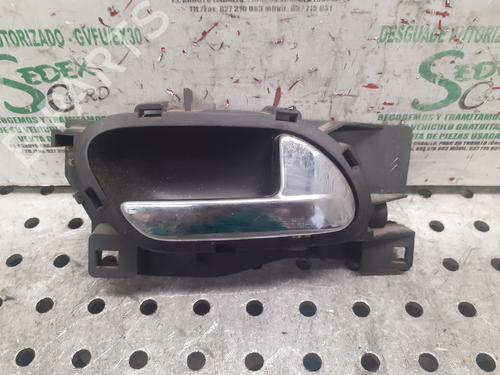 Used Front right interior door handle PEUGEOT 407 (6D_) [2004-2011]  25307829