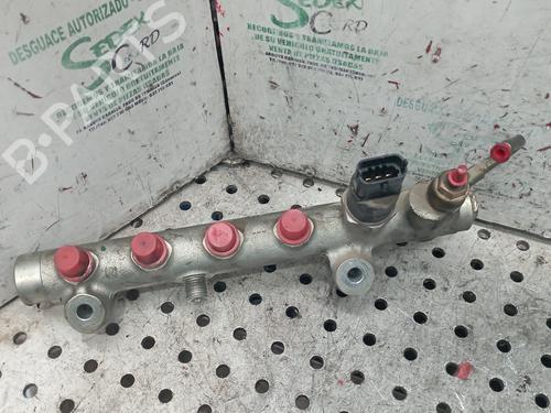 Used Injection rail OPEL ASTRA H (A04) [2004-2014]  25312228