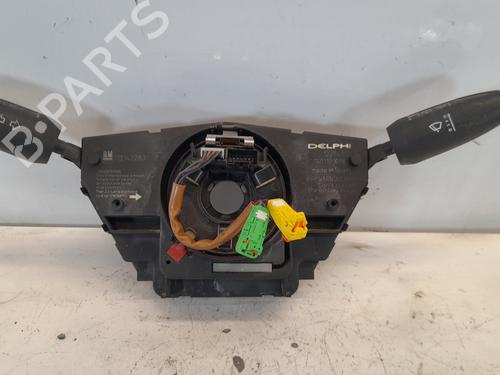 Used Headlight switch OPEL CORSA D (S07) [2006-2015]  25327215