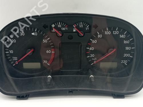 Used Instrument cluster VW GOLF IV (1J1) [1997-2008]  25485006