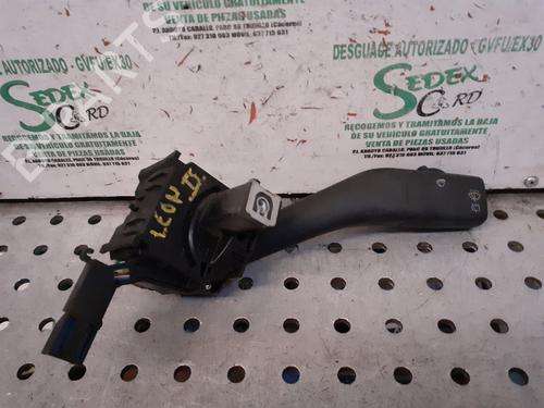 Used Steering column stalk SEAT LEON (1P1) [2005-2013]  25314918