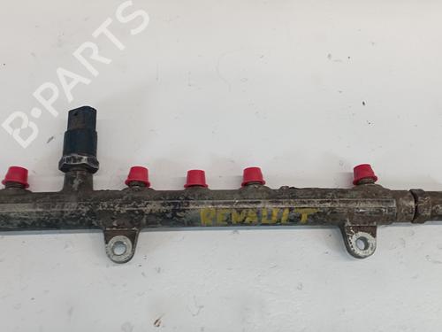 Used Injection rail RENAULT MEGANE II Estate (KM0/1_) 1.9 dCi (90 hp) 25317060