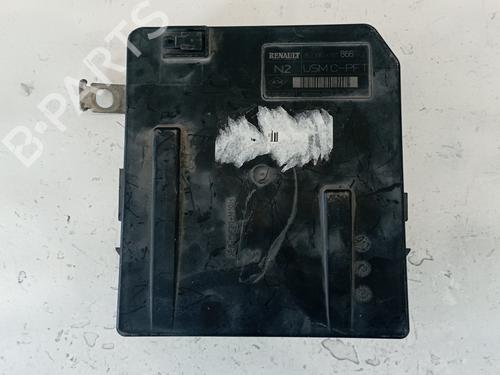 Fuse box RENAULT SCÉNIC II (JM0/1_)  | BP25318298E1 