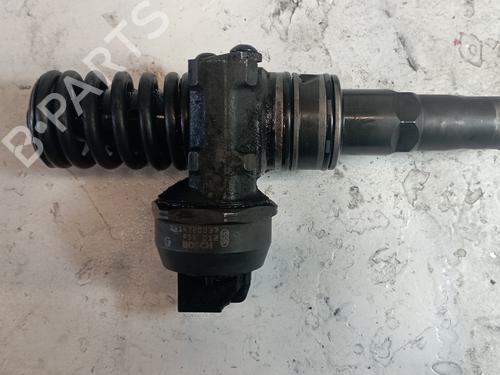 Injector VW GOLF IV Variant (1J5)  | BP25321319M100 